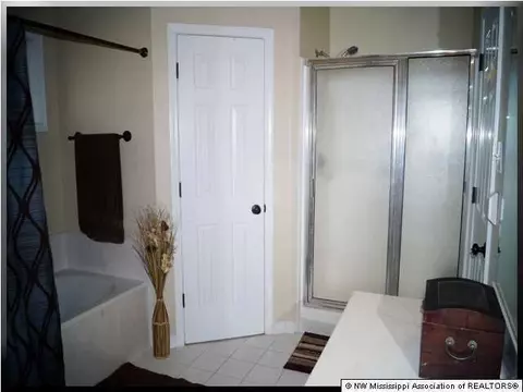 6060 Malone Rd, Olive Branch, MS 38654 photo 15