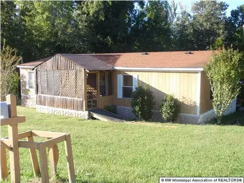 111 County Road 521, Como, MS 38619 photo 2