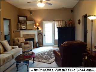 7182 Crepe Myrtle Rd, Olive Branch, MS 38654 photo 5
