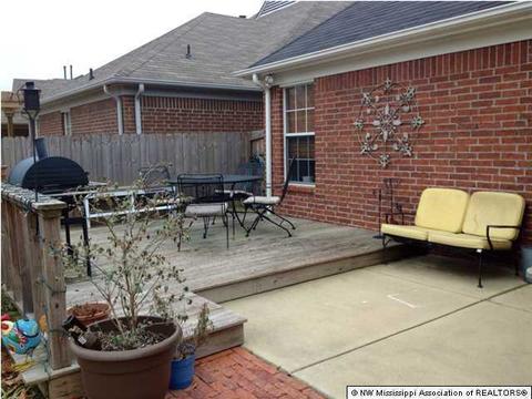 7182 Crepe Myrtle Rd, Olive Branch, MS 38654 photo 2