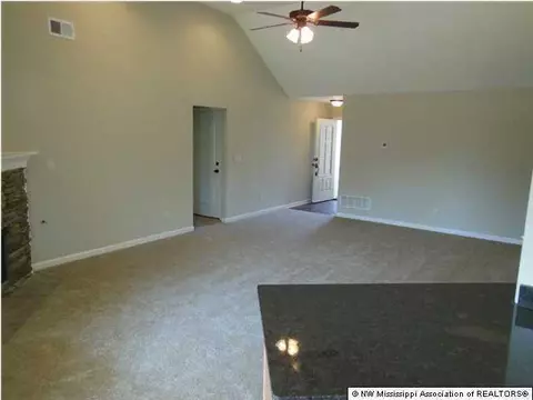 7385 Ashlyn Dr, Olive Branch, MS 38654 photo 4