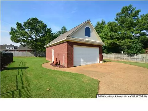 3703 E Pointe Dr, Southaven, MS 38672 photo 27
