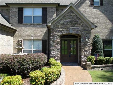 3930 Saddle Bend Dr, Olive Branch, MS 38654 photo 2