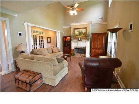 2485 Trent Dr, Hernando, MS 38632 photo 9