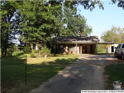 3556 Pleasant Hill Rd, Nesbit, MS 38651 photo 2