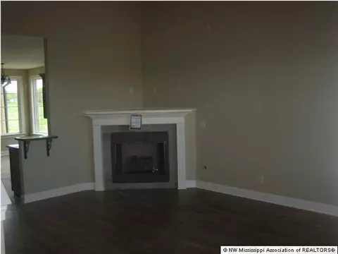 4656 W Dublin, Olive Branch, MS 38654 photo 2