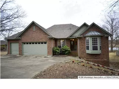 4840 Victoria, Nesbit, MS 38651 photo 1