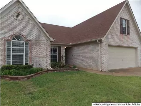 8927 Travis Dr, Olive Branch, MS 38654 photo 2