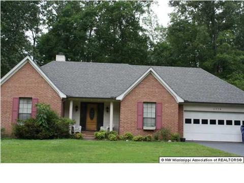 2779 Bienville, Nesbit, MS 38651 photo 1