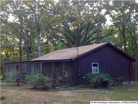 36 County Road 514, Como, MS 38619 photo 10