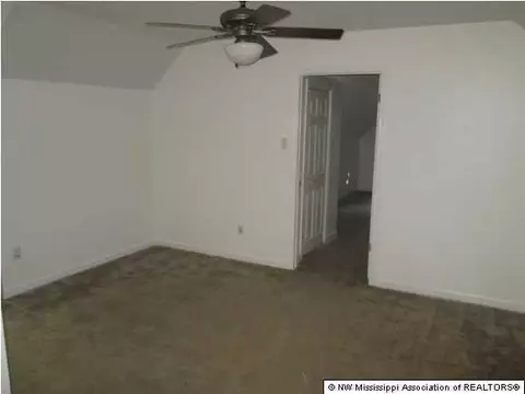 3073 Cherry Breeze Cv, Bartlett, TN 38133 photo 2