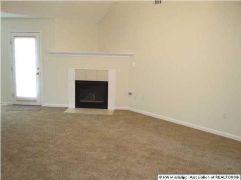 8982 Travis Dr, Olive Branch, MS 38654 photo 6