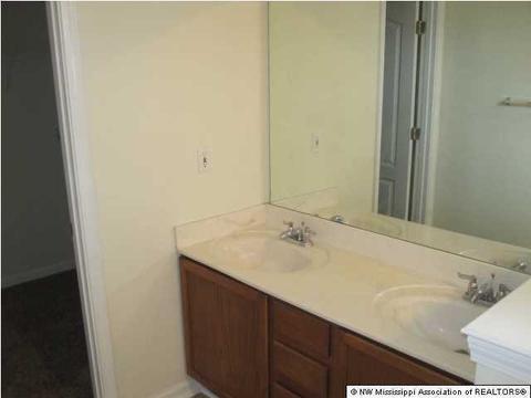8982 Travis Dr, Olive Branch, MS 38654 photo 12