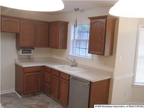 8982 Travis Dr, Olive Branch, MS 38654 photo 16