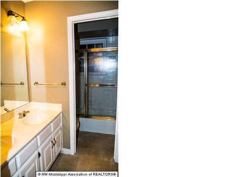 4251 Lauderdale, Hernando, MS 38632 photo 8