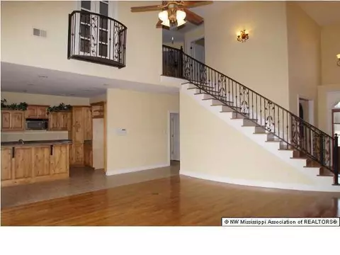 8677 Cameron St, Olive Branch, MS 38654 photo 4