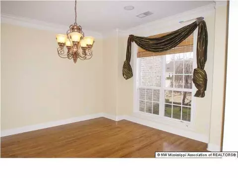 8677 Cameron St, Olive Branch, MS 38654 photo 10