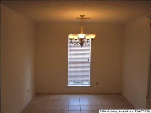 1295 Cross Creek Cv, Hernando, MS 38632 photo 6