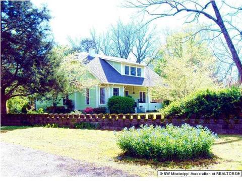 105 Robinson, Como, MS 38619 photo 3