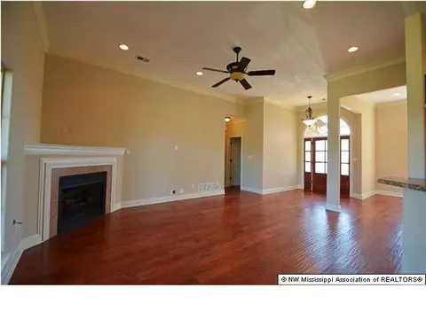 1278 Heritage Dr, Hernando, MS 38632 photo 4