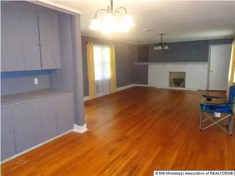 103 Mill St, Como, MS 38619 photo 4