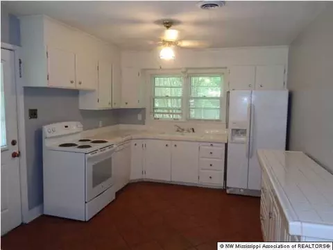103 Mill St, Como, MS 38619 photo 5