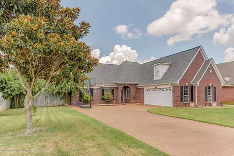 142 Elkwood, Hernando, MS 38632 photo 3