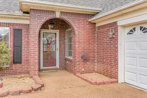 142 Elkwood, Hernando, MS 38632 photo 4