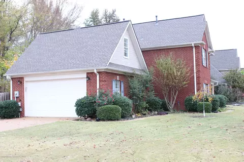 2590 Westwind Dr, Nesbit, MS 38651 photo 2