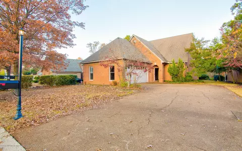 764 Fairway, Hernando, MS 38632 photo 7