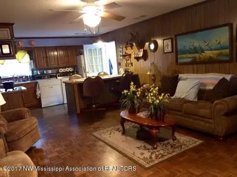 27554 E Highway 310, Como, MS 38619 photo 6