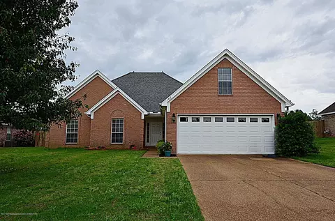 143 Elkwood Ln, Hernando, MS 38632 photo 1