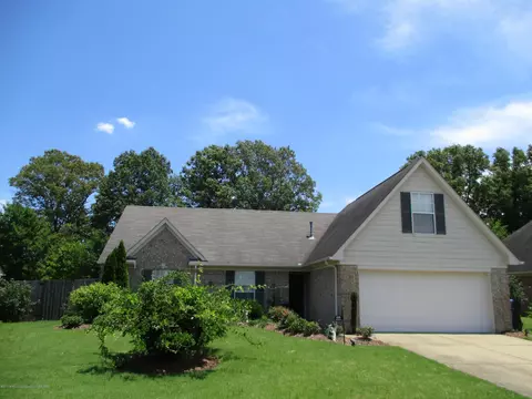 6560 White Hawk Ln, Olive Branch, MS 38654 photo 1