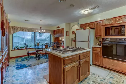 2330 Geneva Dr, Nesbit, MS 38651 photo 10