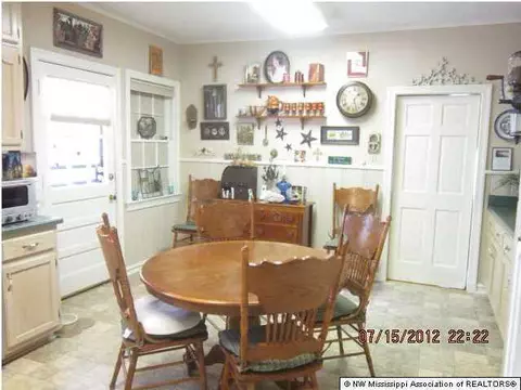 470 Central Ave, Coldwater, MS 38618 photo 7