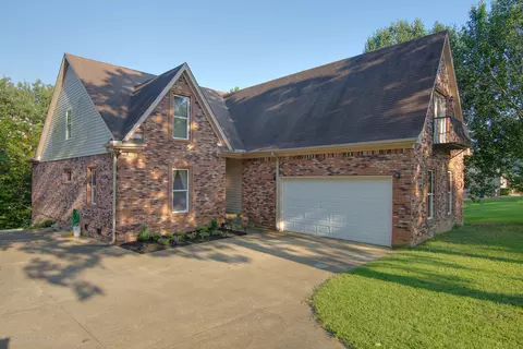 2122 Taryn Ln, Nesbit, MS 38651 photo 3