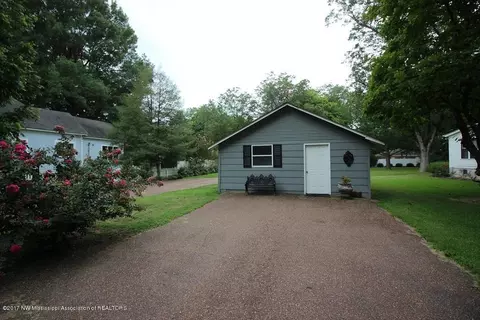 305 East St, Como, MS 38619 photo 51