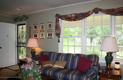 207 E Gilmore, Senatobia, MS 38668 photo 7