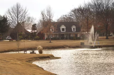 1735 Nesbit Rd, Nesbit, MS 38651 photo 5