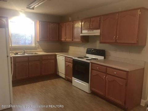 3573 Bend Rd, Coldwater, MS 38618 photo 9