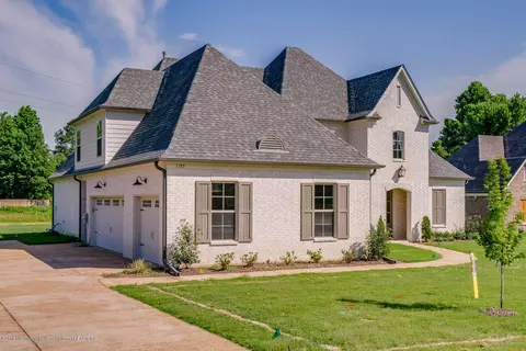 1705 West Cv, Hernando, MS 38632 photo 2