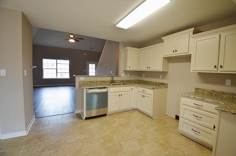 204 Eagle Cv, Senatobia, MS 38668 photo 8