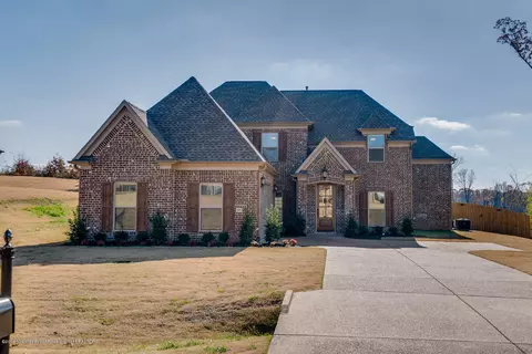 4833 Bakersfield Dr, Nesbit, MS 38651 photo 1