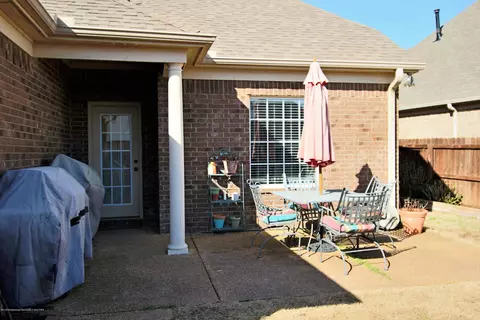 5784 E Bedford Loop, Southaven, MS 38672 photo 23