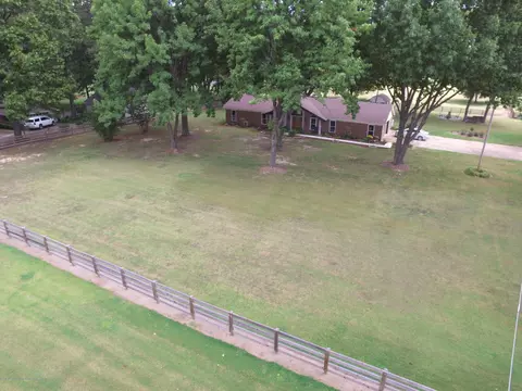 7980 Malone Rd, Olive Branch, MS 38654 photo 2