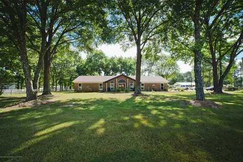 7980 Malone Rd, Olive Branch, MS 38654 photo 1