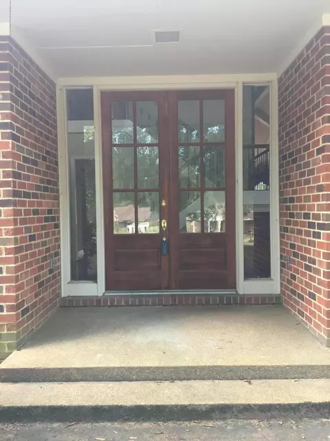 134 Brookside Dr, Senatobia, MS 38668 photo 2