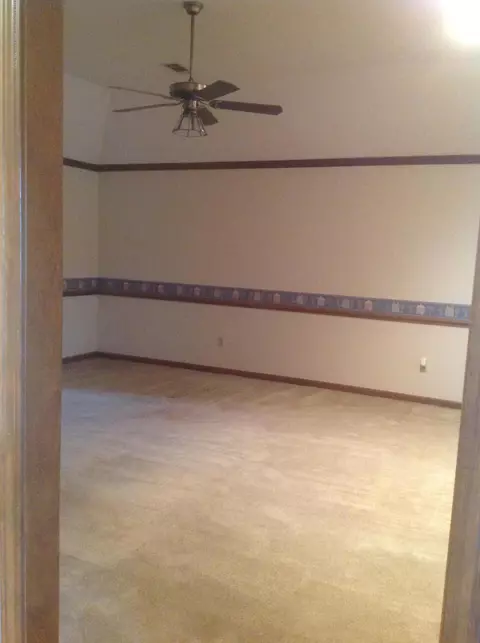 3760 Plum Point Dr E, Olive Branch, MS 38654 photo 17