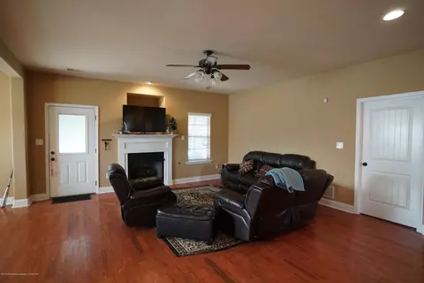 841 Buttermilk Dr, Nesbit, MS 38651 photo 3