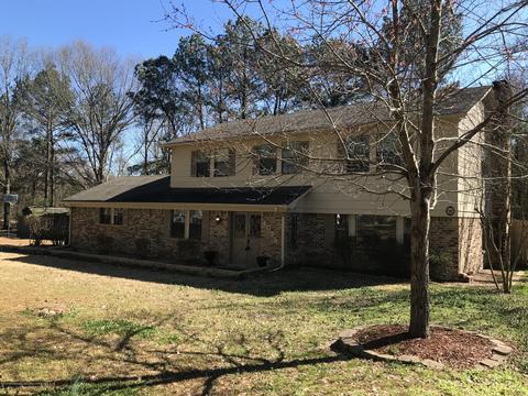 4029 Victoria Dr, Nesbit, MS 38651 photo 1